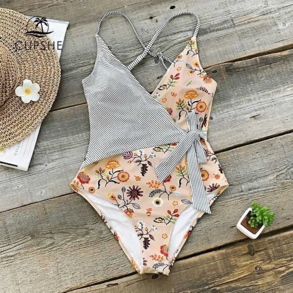 CUPSHE Floral And Striped One-Piece Swimsuit Women
